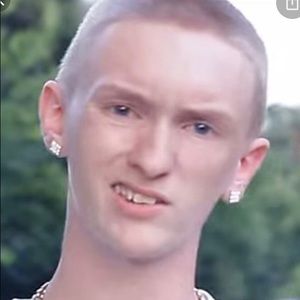 Meet your Posher, Alberto